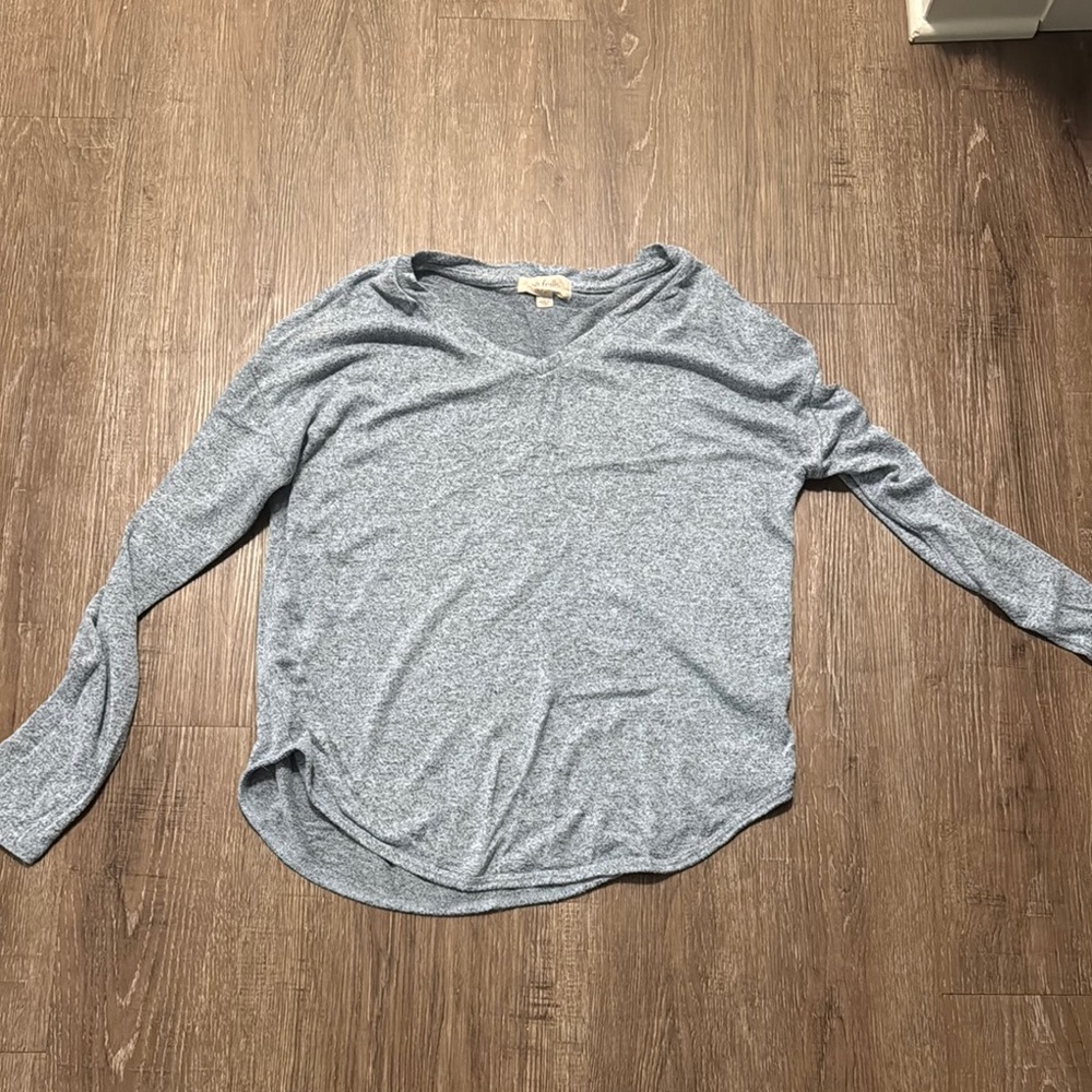 Gray Long Sleeve Relaxed Blouse